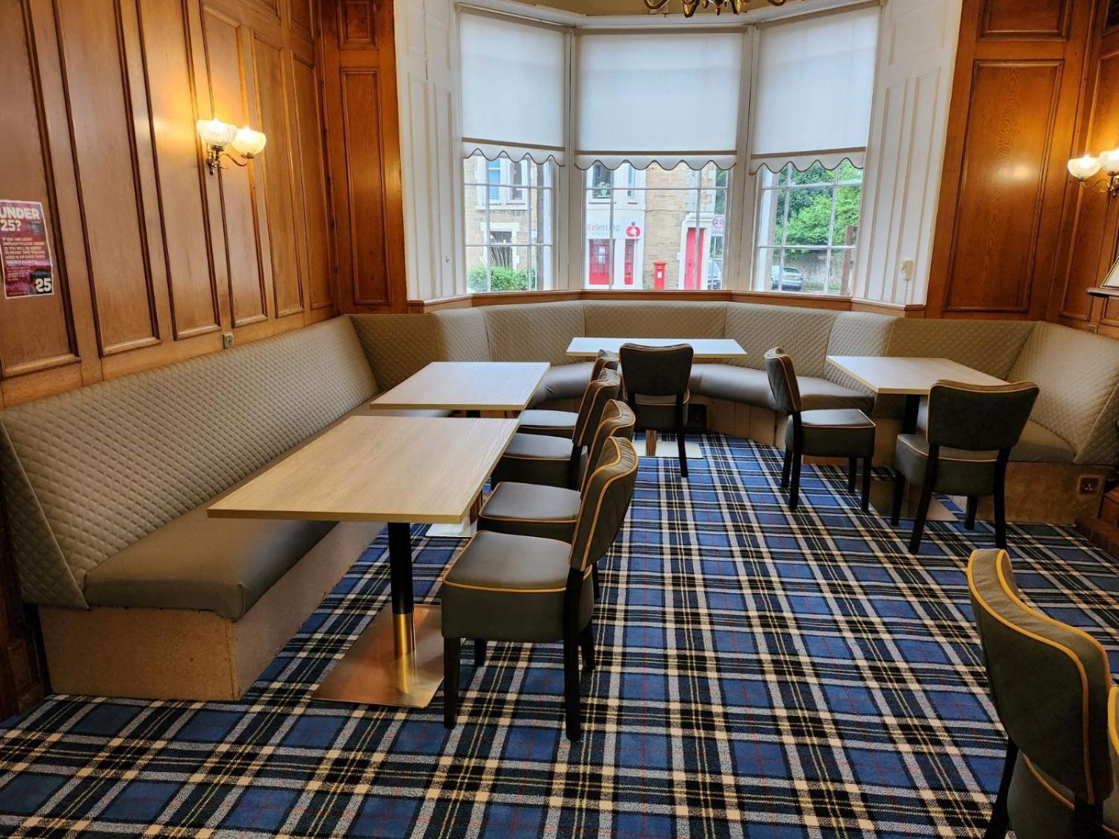 Victoria Hotel Керколді Екстер'єр фото